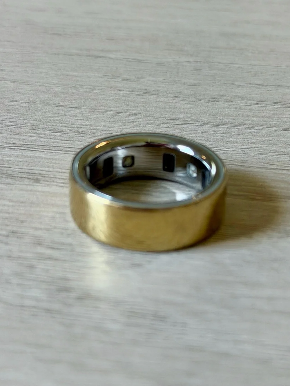 Oura Smart Ring 4 in Gold - Size 9